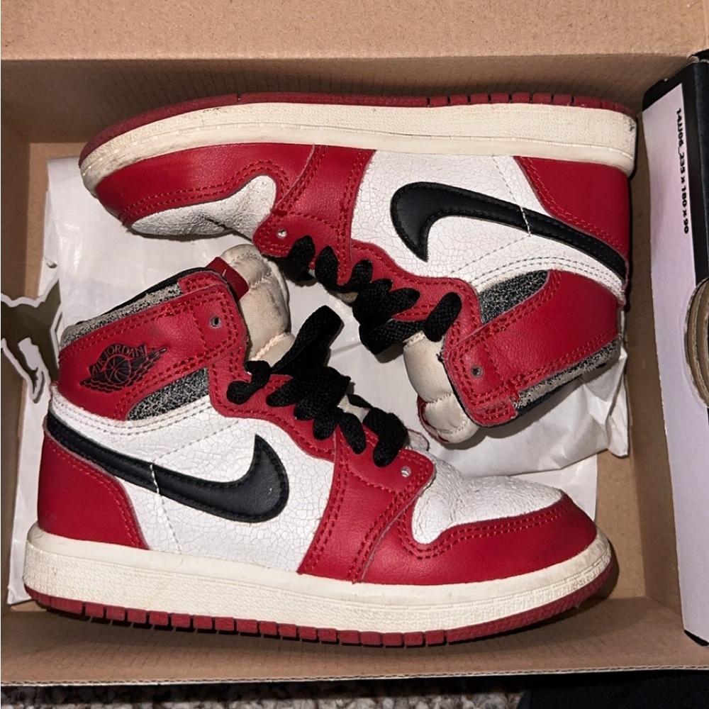 Jordan 1 Chicago lost and found